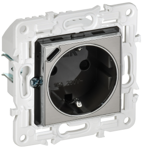 Розетка 1-м 16А С/У З/К со шторками+USB С 18Вт Никель Skandy