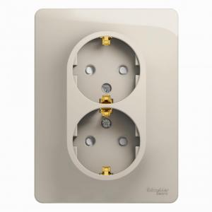 Розетка 2-м 16А С/У З/К со шторками в сборе с рамкой Молочный Glossa