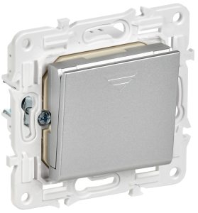 Выключатель карточный 30А С/У Серебряный Skandy