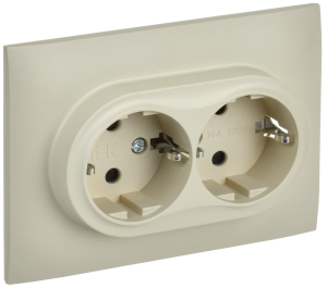 Розетка 2-м 16А С/У З/К со шторками в сборе Бежевый Skandy