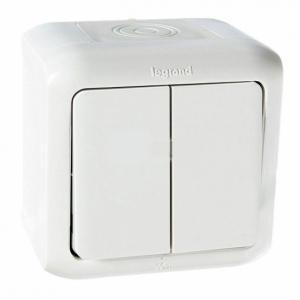 Выключатель 2-клавишный IP44 10А белый Legrand Quteo