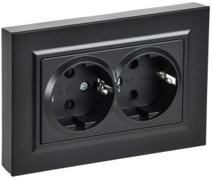 Розетка 2-м 16А С/У З/К cо шторками плоская в сборе Черный Brite