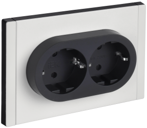 Розетка 2-м 16А С/У З/К со шторками Металл Белый Forte&Piano