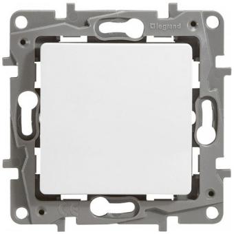 Кнопка автоматическая 6А Белый Legrand Etika